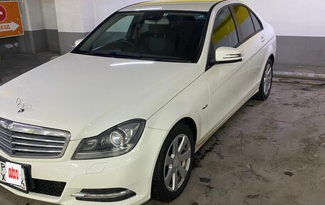 Mercedes-Benz C-Класс, 2011 год, 1 750 000 рублей, 6 фотография