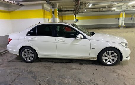 Mercedes-Benz C-Класс, 2011 год, 1 750 000 рублей, 4 фотография