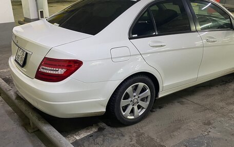 Mercedes-Benz C-Класс, 2011 год, 1 750 000 рублей, 8 фотография