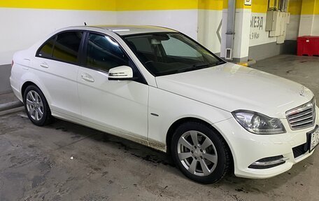 Mercedes-Benz C-Класс, 2011 год, 1 750 000 рублей, 9 фотография