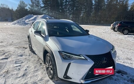 Lexus UX I, 2020 год, 3 550 000 рублей, 5 фотография