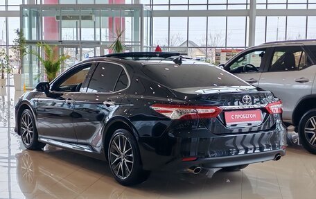 Toyota Camry, 2022 год, 3 695 000 рублей, 6 фотография