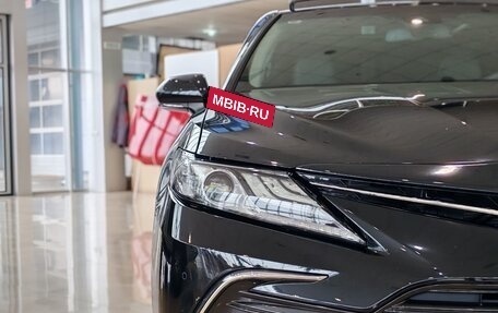 Toyota Camry, 2022 год, 3 695 000 рублей, 7 фотография