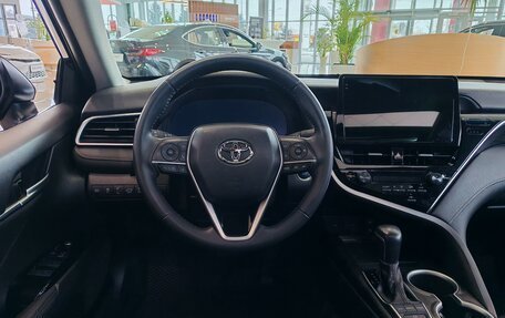 Toyota Camry, 2022 год, 3 695 000 рублей, 13 фотография