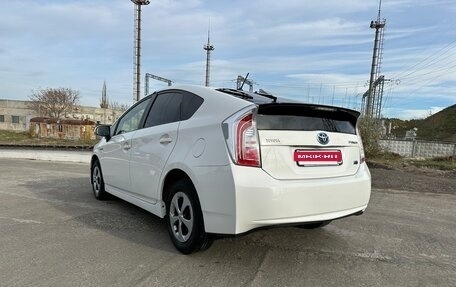 Toyota Prius, 2013 год, 1 435 000 рублей, 6 фотография