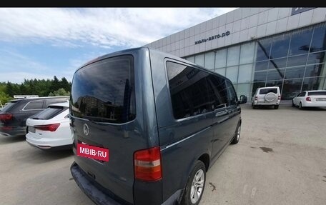 Volkswagen Transporter T5 рестайлинг, 2006 год, 1 080 000 рублей, 15 фотография