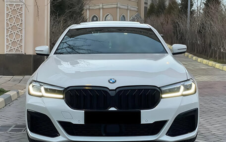 BMW 5 серия, 2022 год, 4 390 800 рублей, 3 фотография