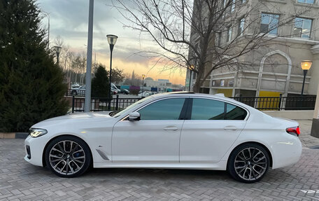 BMW 5 серия, 2022 год, 4 390 800 рублей, 6 фотография