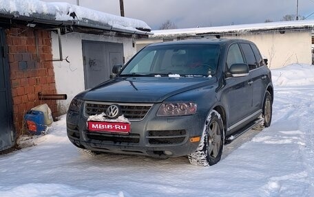 Volkswagen Touareg III, 2005 год, 900 000 рублей, 1 фотография