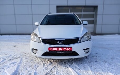 KIA cee'd I рестайлинг, 2011 год, 850 000 рублей, 2 фотография