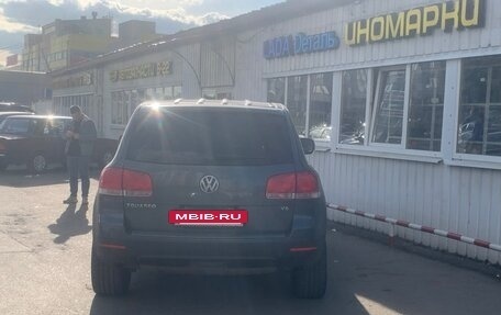 Volkswagen Touareg III, 2005 год, 900 000 рублей, 5 фотография
