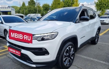 Jeep Compass II, 2022 год, 1 400 000 рублей, 1 фотография