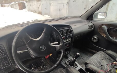 Nissan Primera II рестайлинг, 1992 год, 225 000 рублей, 6 фотография