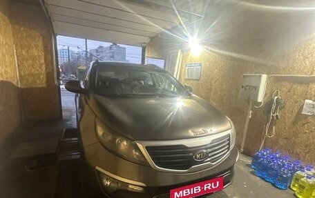 KIA Sportage III, 2010 год, 1 000 000 рублей, 2 фотография