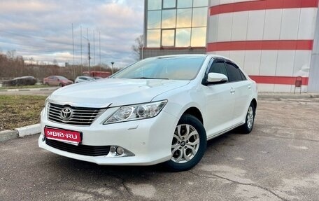 Toyota Camry, 2014 год, 1 399 000 рублей, 1 фотография