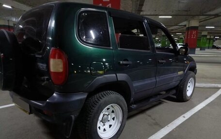 Chevrolet Niva I рестайлинг, 2003 год, 300 000 рублей, 4 фотография