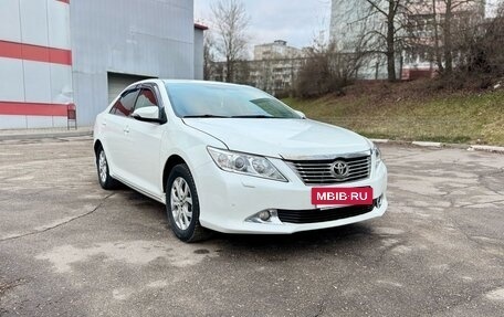 Toyota Camry, 2014 год, 1 399 000 рублей, 3 фотография
