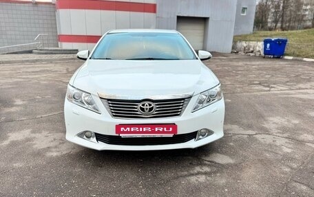 Toyota Camry, 2014 год, 1 399 000 рублей, 2 фотография