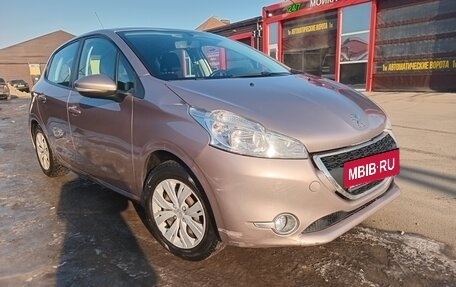 Peugeot 208 II, 2014 год, 750 000 рублей, 6 фотография