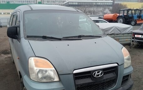 Hyundai Starex I рестайлинг, 2005 год, 530 000 рублей, 4 фотография