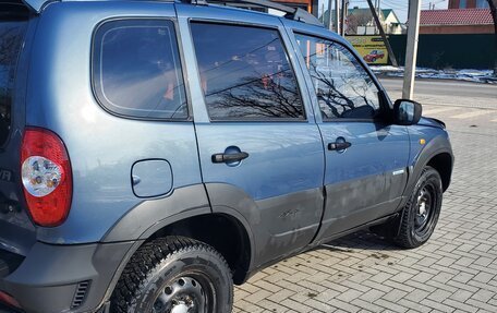 Chevrolet Niva I рестайлинг, 2009 год, 470 000 рублей, 2 фотография