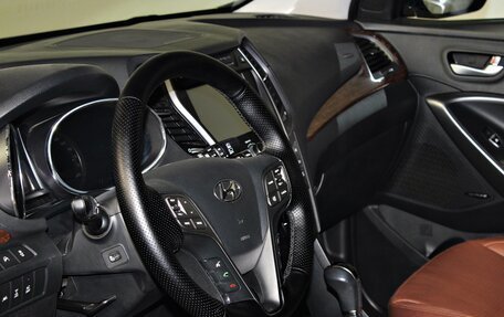 Hyundai Santa Fe III рестайлинг, 2012 год, 1 597 000 рублей, 11 фотография