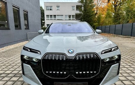 BMW 7 серия, 2024 год, 15 550 000 рублей, 2 фотография