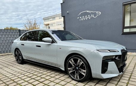 BMW 7 серия, 2024 год, 15 550 000 рублей, 4 фотография