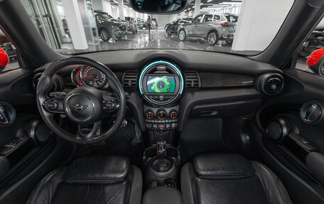 MINI Hatch, 2019 год, 2 840 000 рублей, 8 фотография