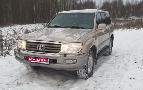 Toyota Land Cruiser 100 рестайлинг 2, 2006 год, 2 150 000 рублей, 2 фотография