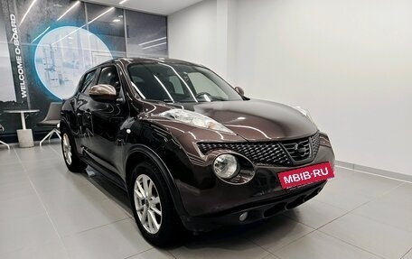 Nissan Juke II, 2011 год, 945 000 рублей, 3 фотография