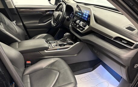 Toyota Highlander, 2021 год, 5 955 000 рублей, 14 фотография