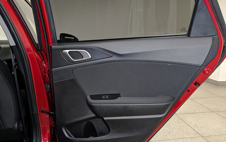 KIA cee'd III, 2021 год, 1 900 000 рублей, 26 фотография