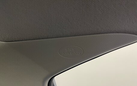 Toyota Corolla, 2019 год, 2 000 000 рублей, 26 фотография