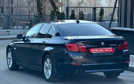 BMW 5 серия, 2011 год, 1 590 000 рублей, 5 фотография