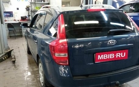 KIA cee'd I рестайлинг, 2011 год, 800 000 рублей, 4 фотография