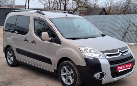 Citroen Berlingo II рестайлинг, 2012 год, 800 000 рублей, 2 фотография