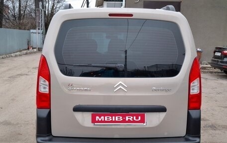 Citroen Berlingo II рестайлинг, 2012 год, 800 000 рублей, 5 фотография