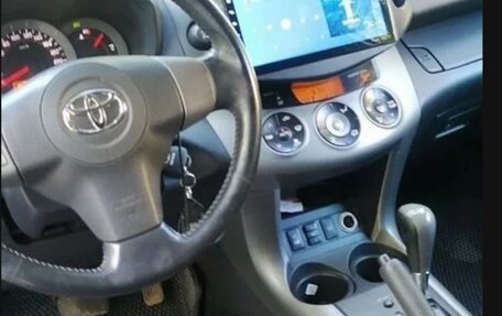 Toyota RAV4, 2008 год, 1 530 000 рублей, 2 фотография