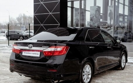 Toyota Camry, 2012 год, 1 950 000 рублей, 5 фотография