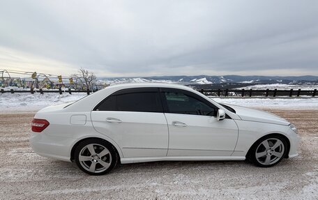 Mercedes-Benz E-Класс, 2012 год, 1 840 000 рублей, 6 фотография