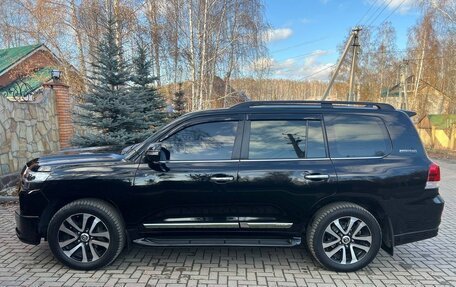 Toyota Land Cruiser 200, 2019 год, 8 250 000 рублей, 5 фотография