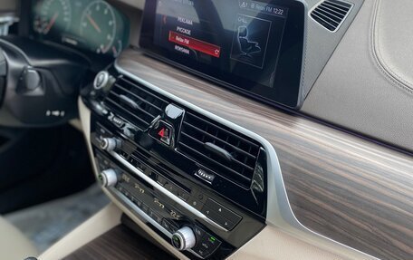 BMW 5 серия, 2019 год, 5 390 000 рублей, 27 фотография