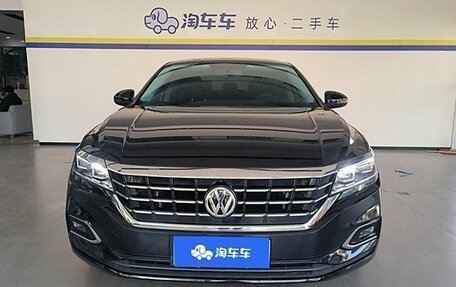 Volkswagen Passat B8 рестайлинг, 2021 год, 1 835 000 рублей, 3 фотография