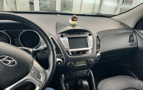 Hyundai ix35 I рестайлинг, 2012 год, 1 300 000 рублей, 3 фотография