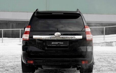 Toyota Land Cruiser Prado 150 рестайлинг 2, 2015 год, 3 850 000 рублей, 4 фотография