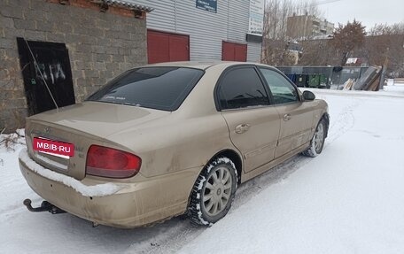 Hyundai Sonata IV рестайлинг, 2005 год, 400 000 рублей, 2 фотография