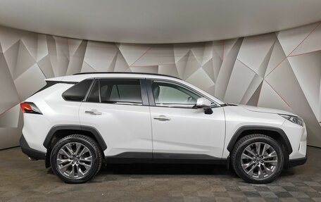 Toyota RAV4, 2021 год, 3 450 700 рублей, 6 фотография