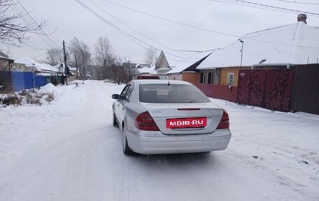 Mercedes-Benz E-Класс, 2004 год, 850 000 рублей, 4 фотография