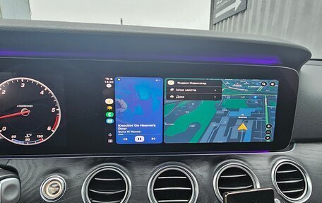 Mercedes-Benz E-Класс, 2018 год, 6 000 000 рублей, 17 фотография